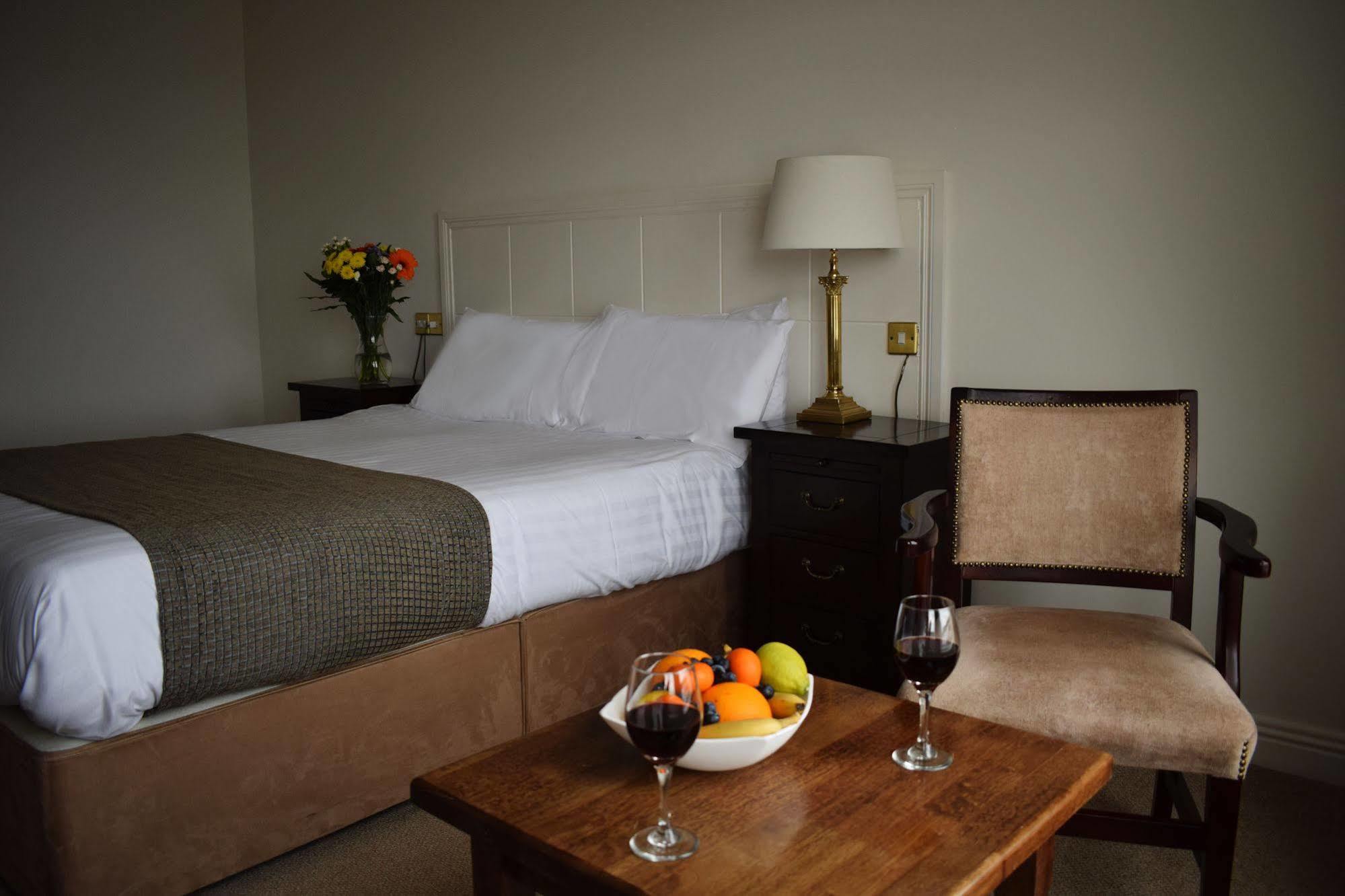 Bay View Hotel キリーベグス エクステリア 写真