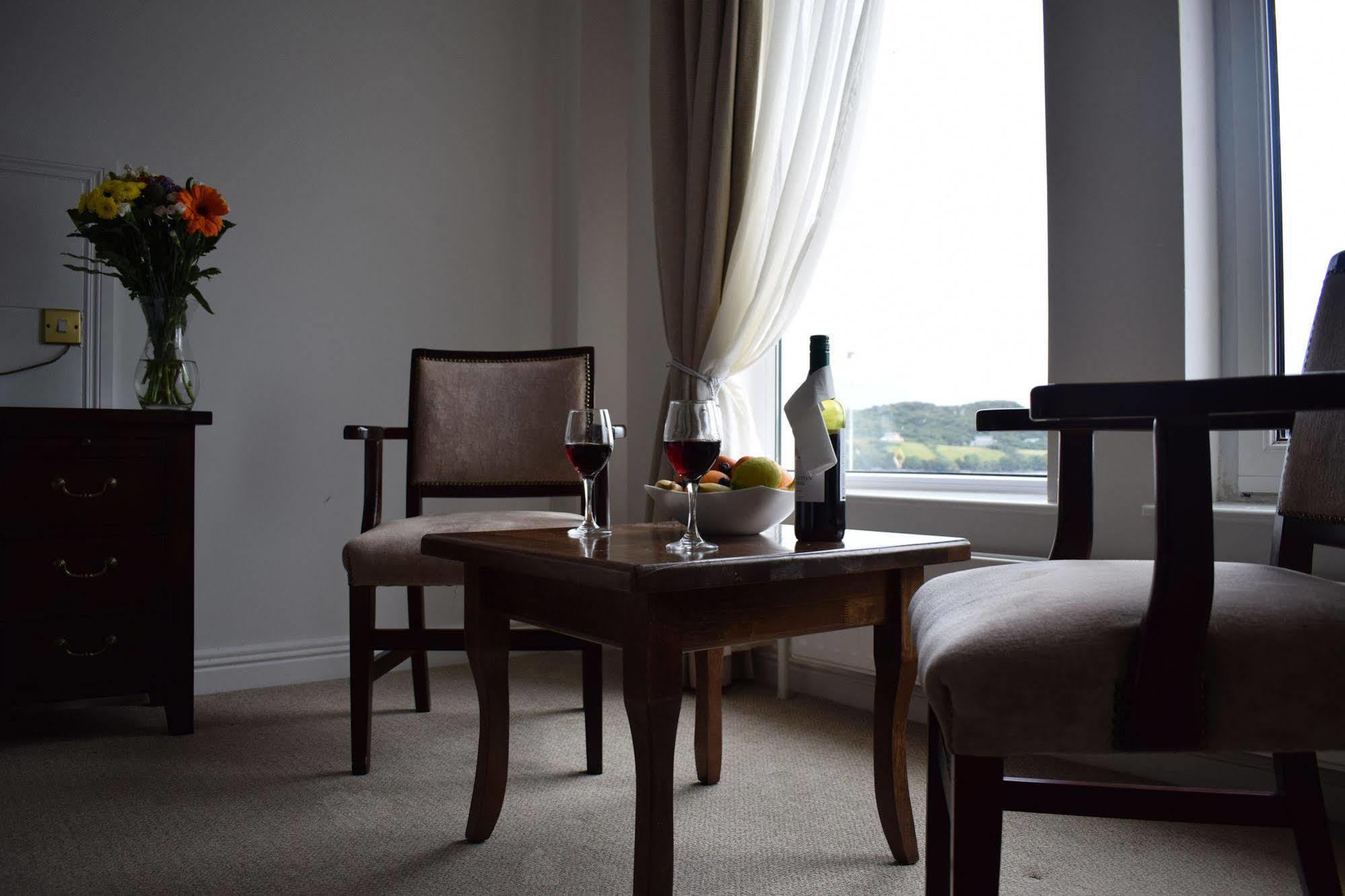 Bay View Hotel キリーベグス エクステリア 写真